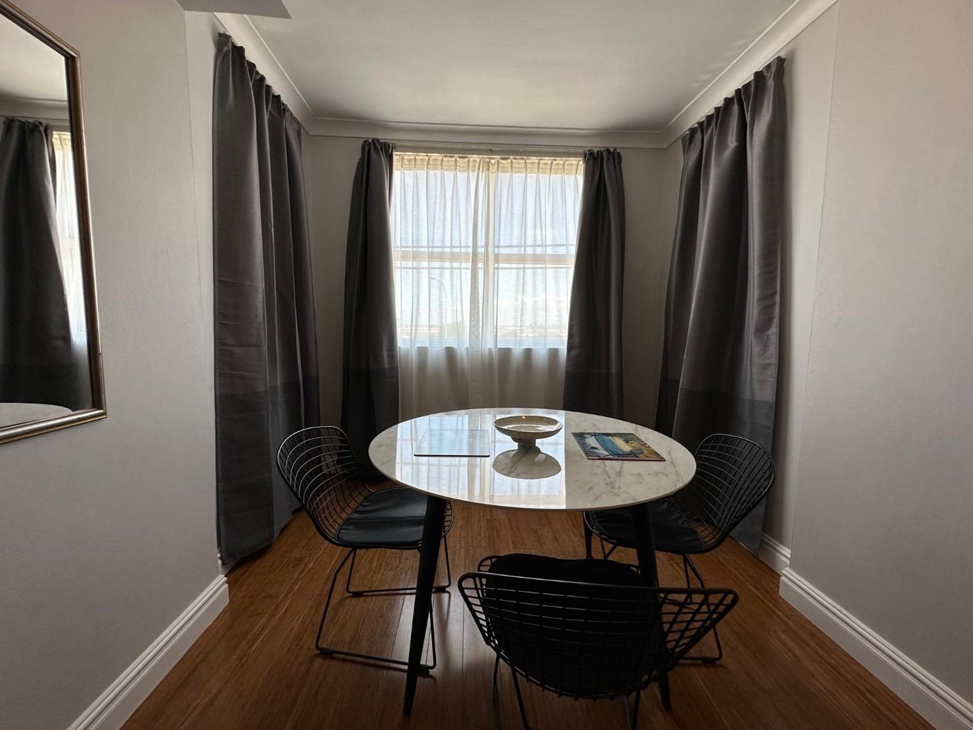 ซิดนีย์ แอร์พอร์ต สวีท Apartment ภายนอก รูปภาพ