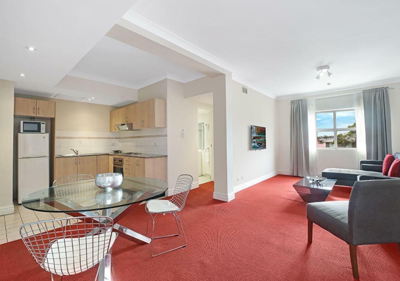 ซิดนีย์ แอร์พอร์ต สวีท Apartment ภายนอก รูปภาพ