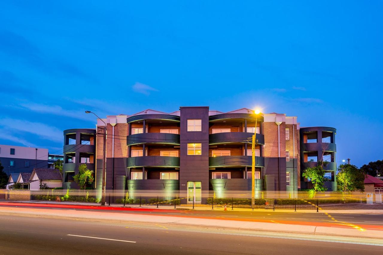 ซิดนีย์ แอร์พอร์ต สวีท Apartment ภายนอก รูปภาพ